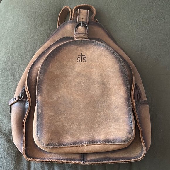 STS Ranchwear Handbags - STS Ranchwear Teak Leather Backpack- Baroness